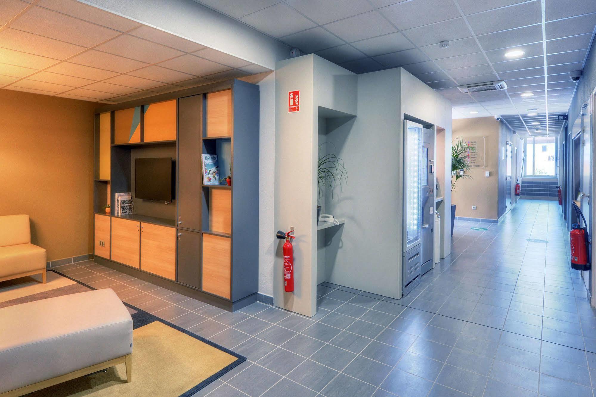 B&B Hotel Marseille Les Ports 외부 사진